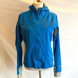 Wind-stopper Tech Hoodie